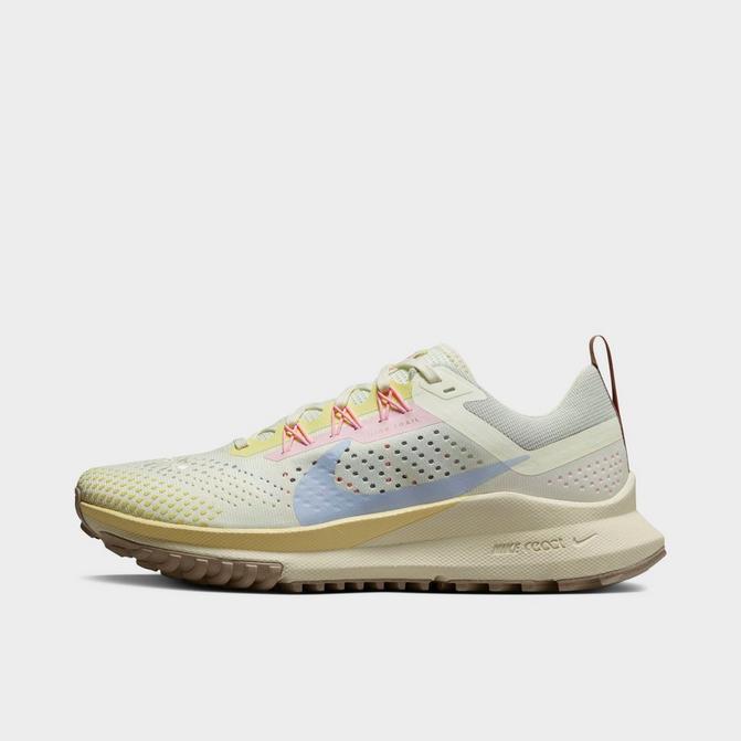 Finish line hot sale pegasus