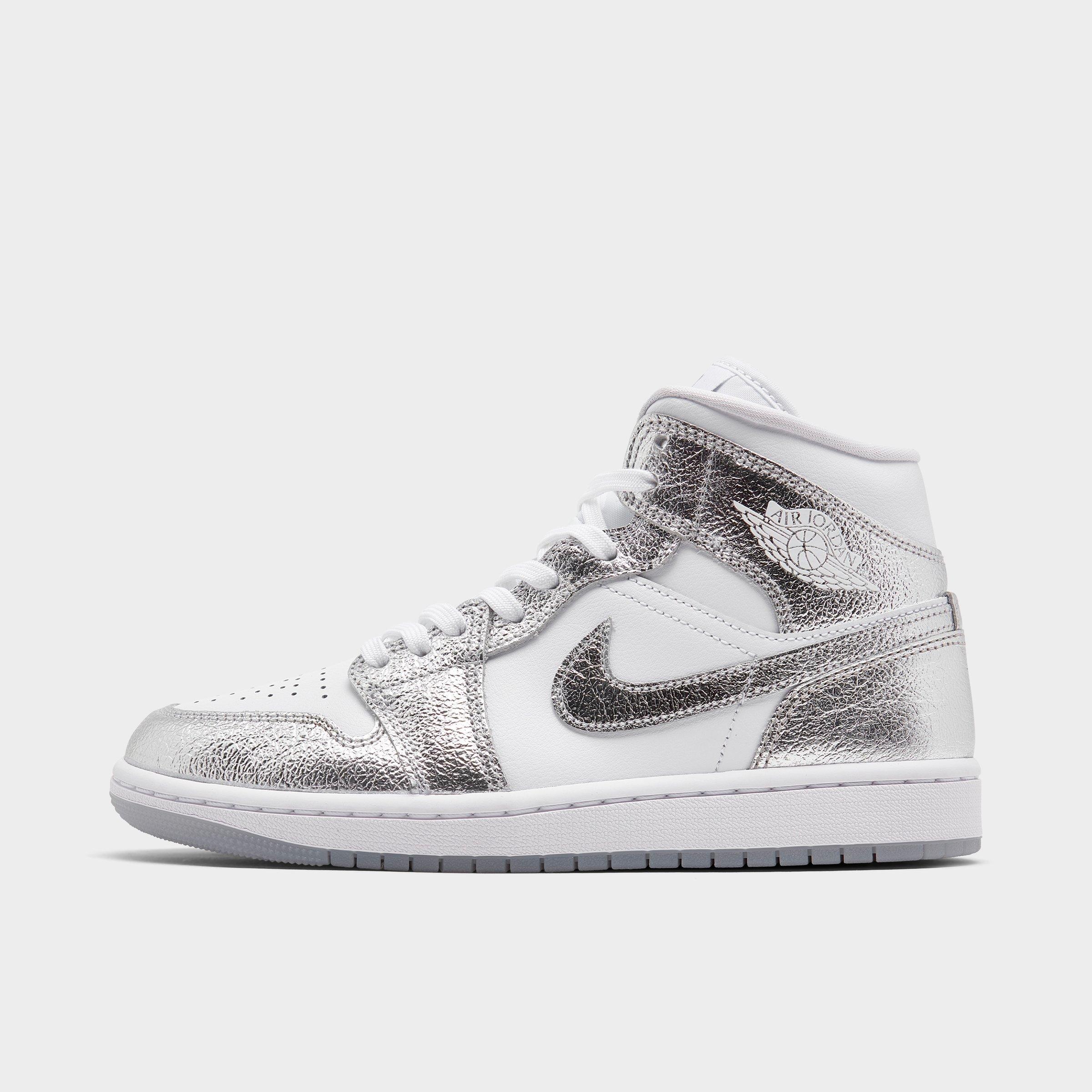 Women's Air Jordan 1 Mid SE Casual Shoes| Finish Line