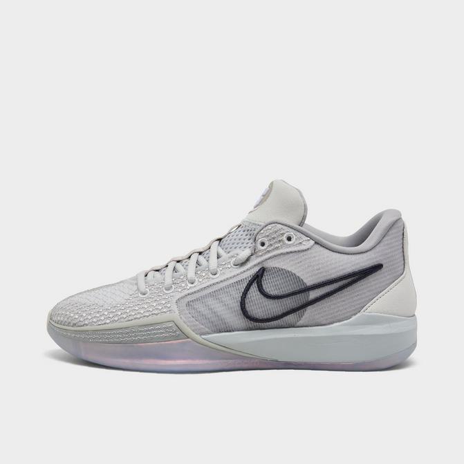 Nike girl hot sale basketball shoes