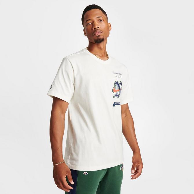 Men's Nike Sportswear Triple Swoosh Graphic T-Shirt