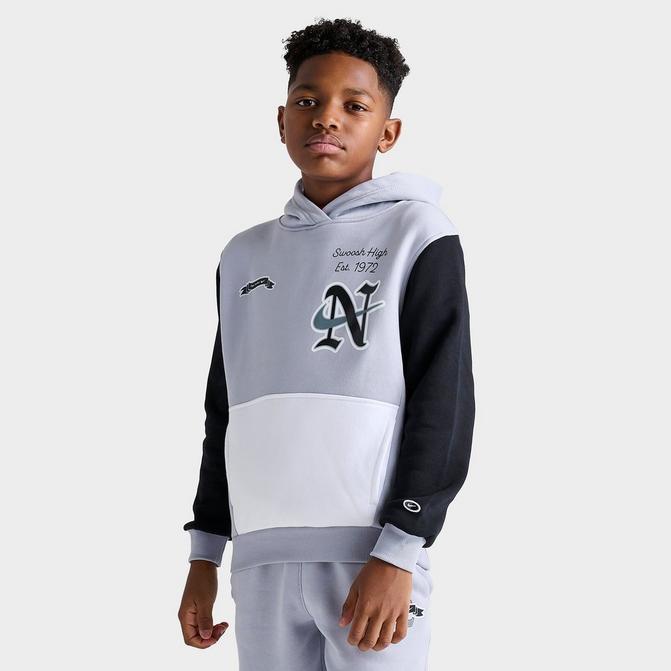 Swoosh best sale hoodie grey