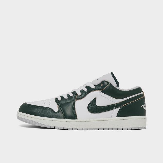 Air Jordan Retro 1 Low SE Casual Shoes