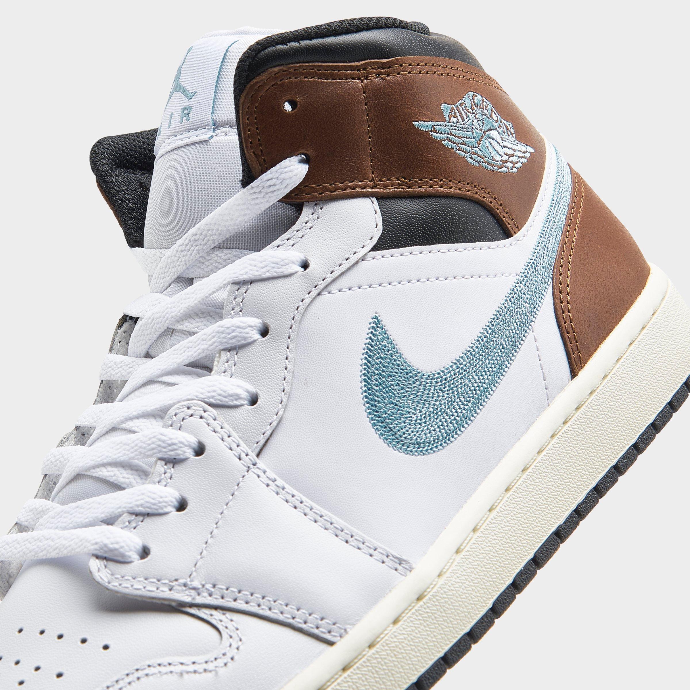 Air Jordan Retro 1 Mid SE Casual Shoes | Finish Line