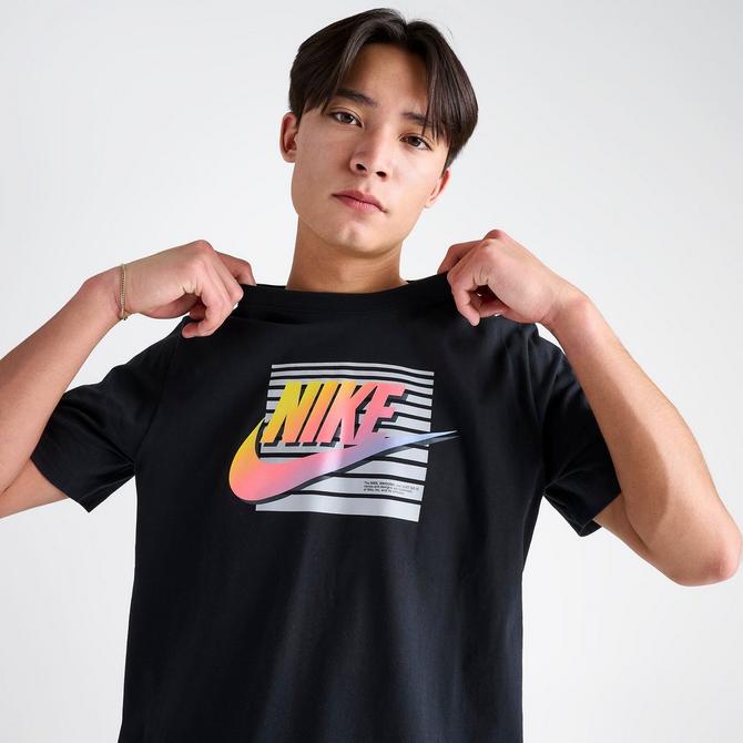 Men's Nike Sportswear Classic Just Do It Graphic T-Shirt