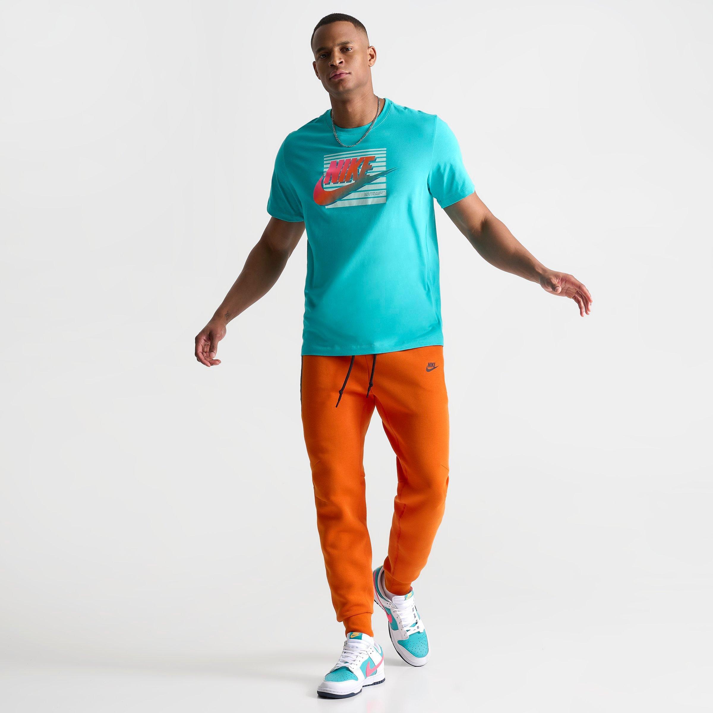 nike futura sportswear