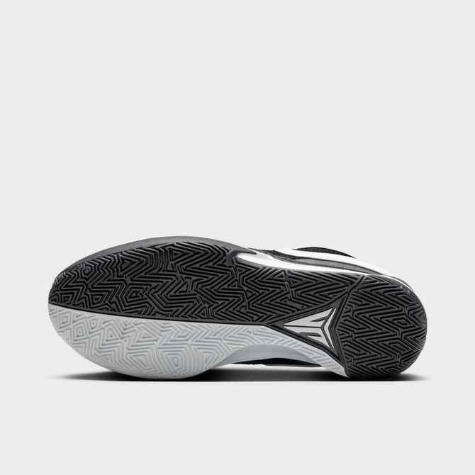 Nike black fashion white basketball shoes