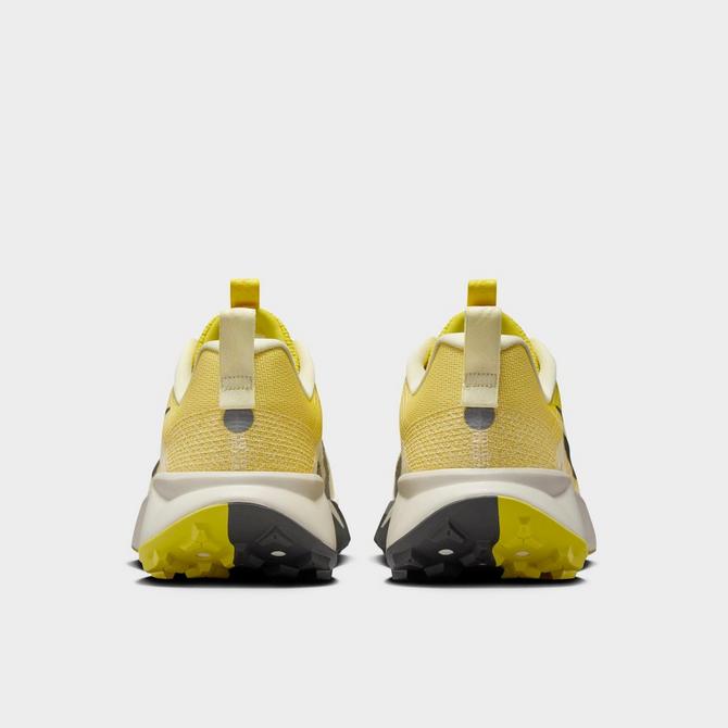 Left view of Men's Nike Wildhorse 10 Trail Running Shoes in Alabaster/Lightning/Saturn Gold/Medium Ash Click to zoom