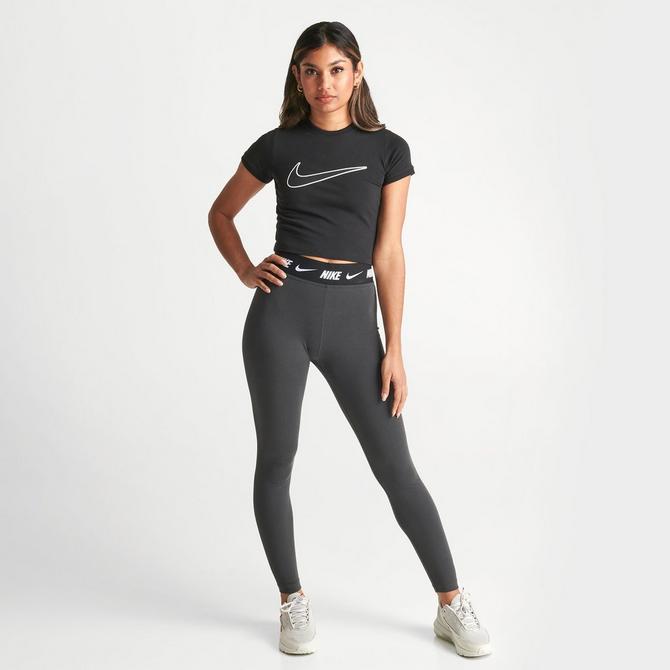 Nike Sportswear Women's Cropped T-Shirt