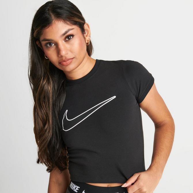 Nike t store shirt crop top