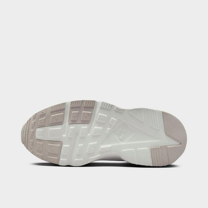 Nike huarache clearance womens finish line