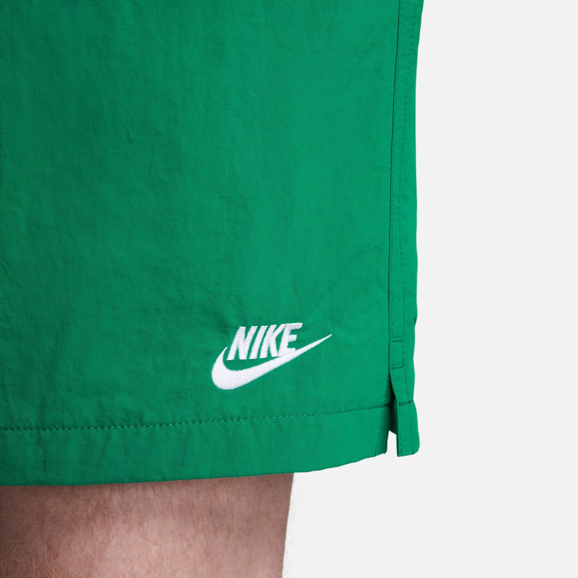 Men's Nike Club Varsity Flow Shorts