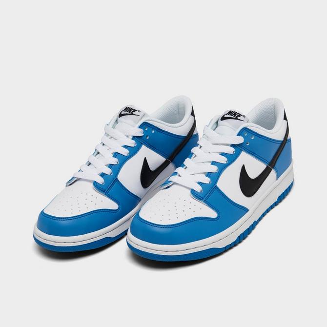 Blue kids clearance nikes