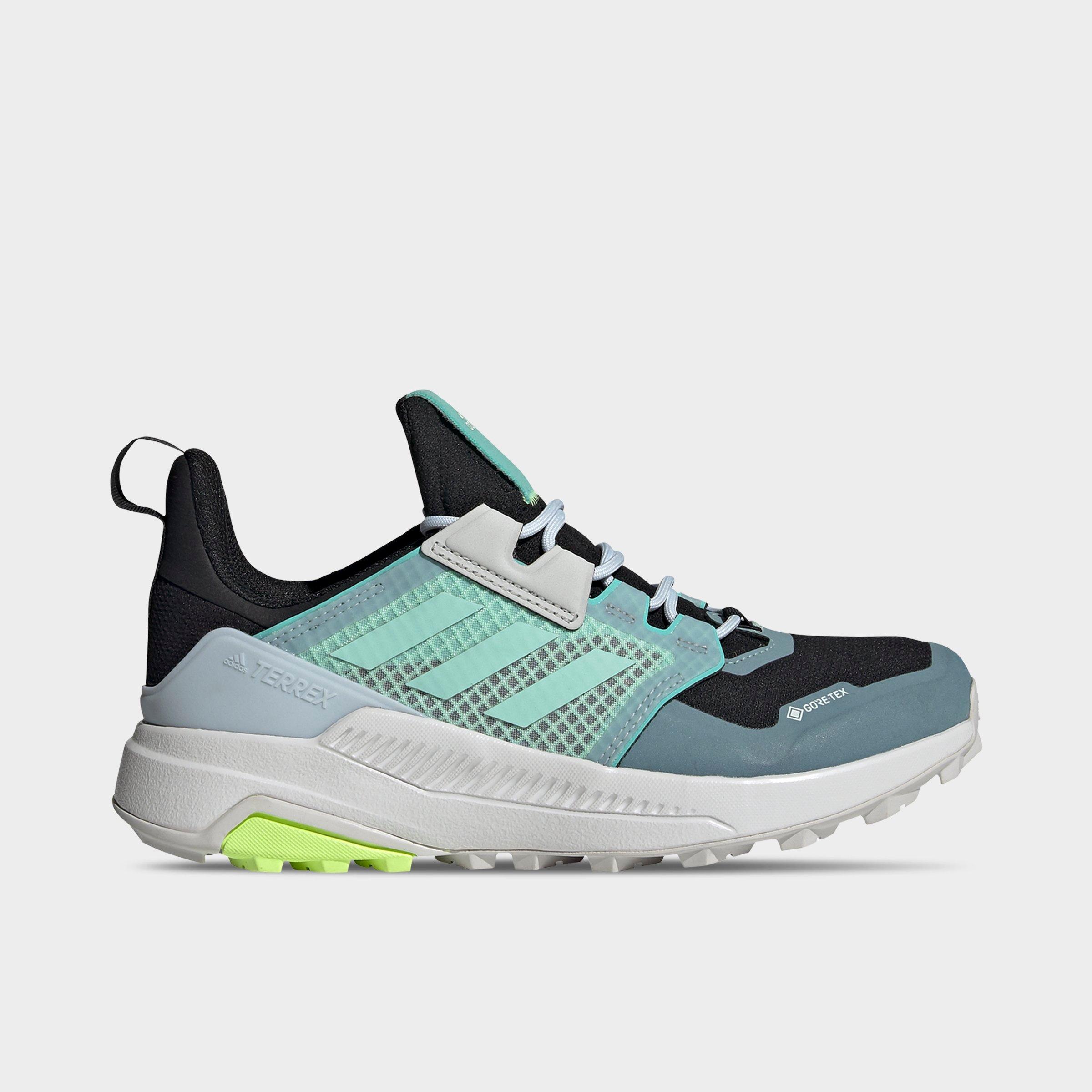 womens gore tex walking shoes
