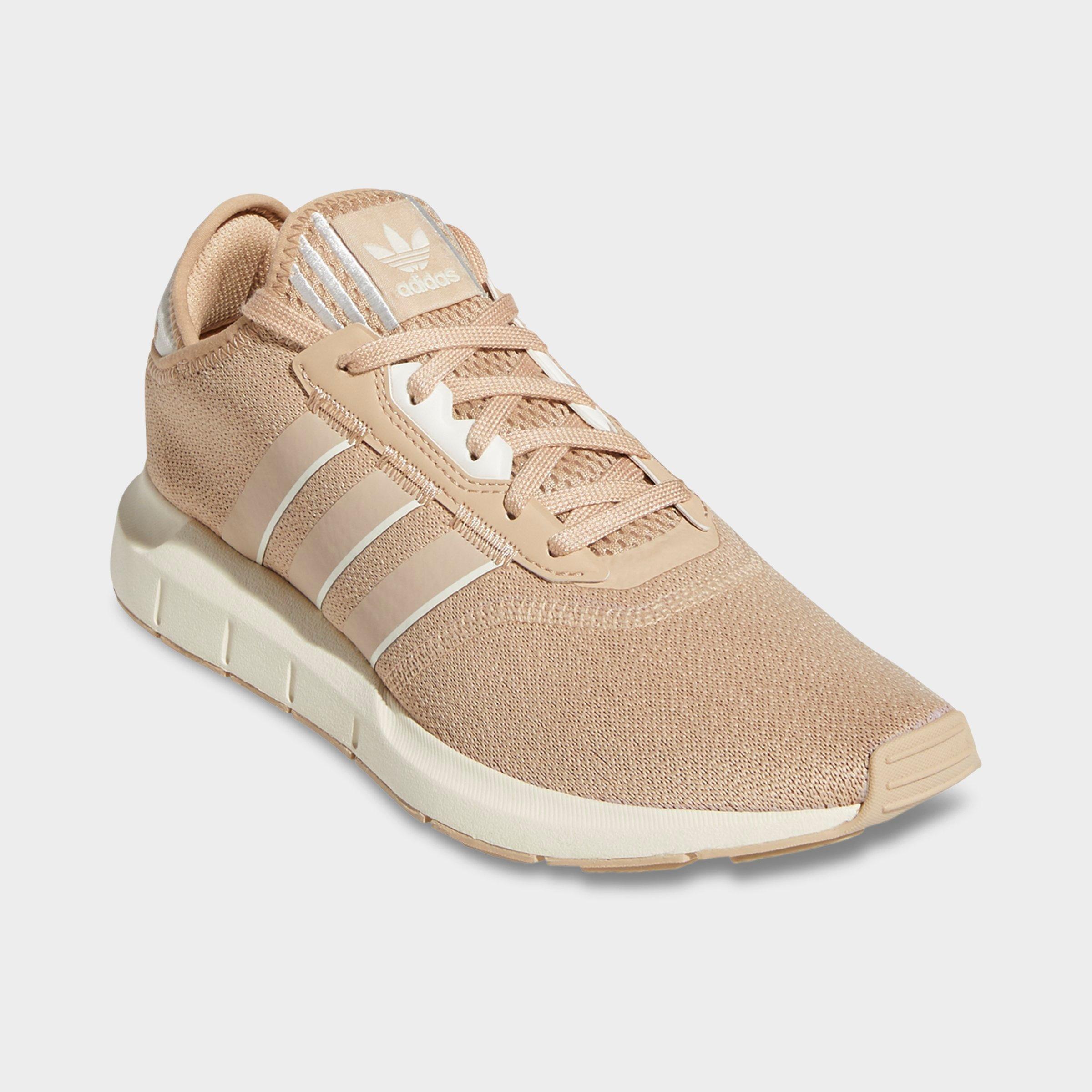adidas swift run pale pink