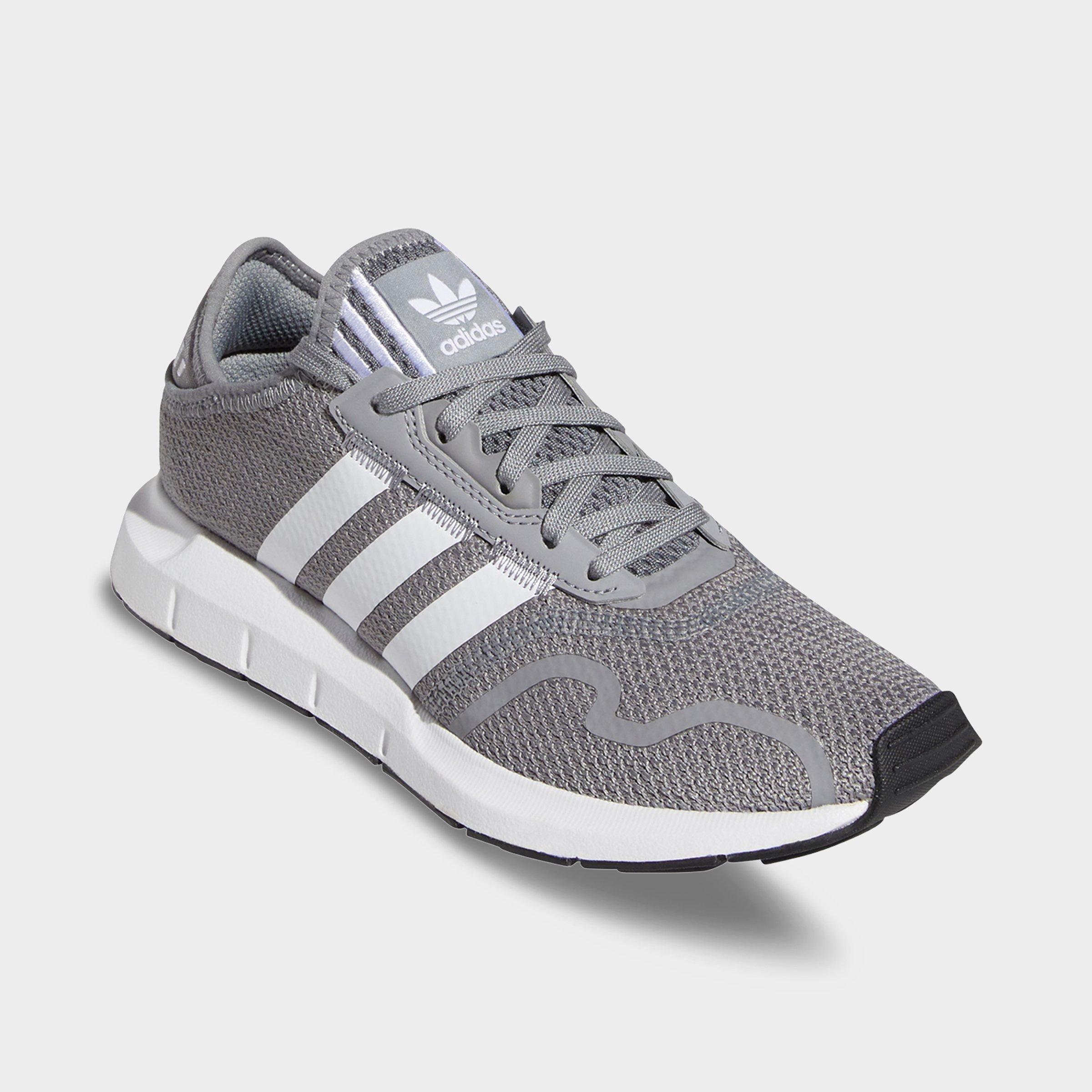 adidas swift run youth black