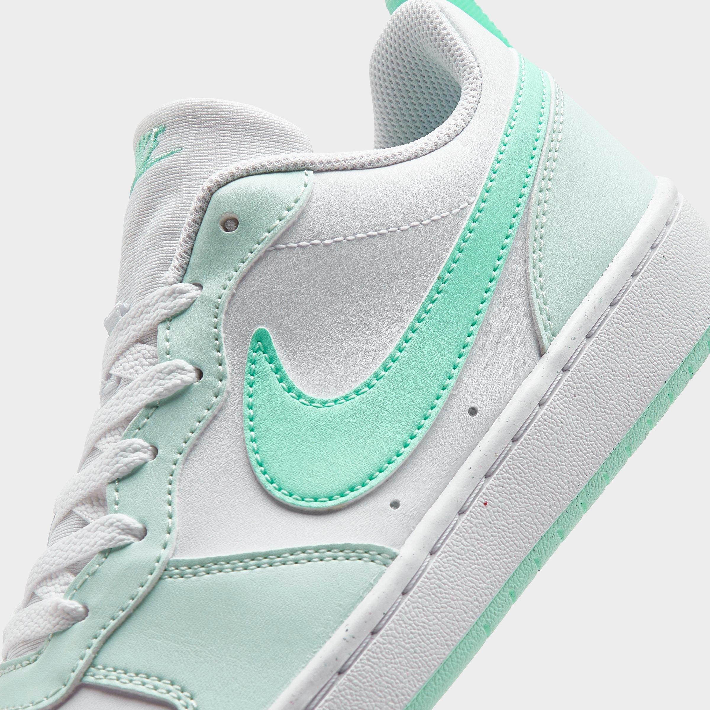 nike court borough low 35