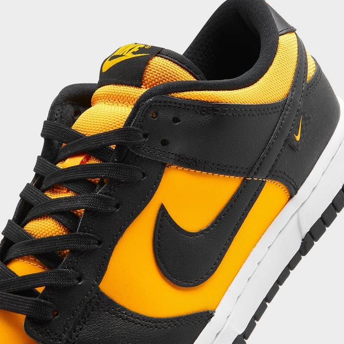 Dunk discount black yellow