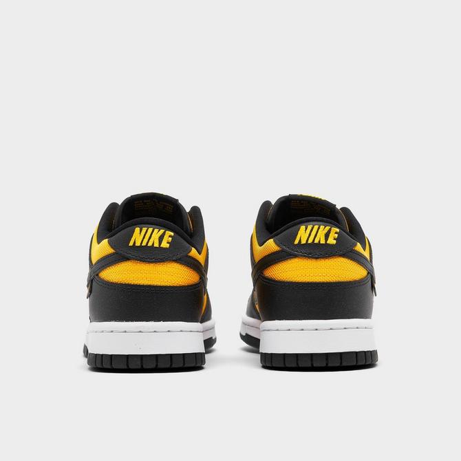 Nike Dunk Low Retro Casual Shoes (Men's Sizing) | Finish Line