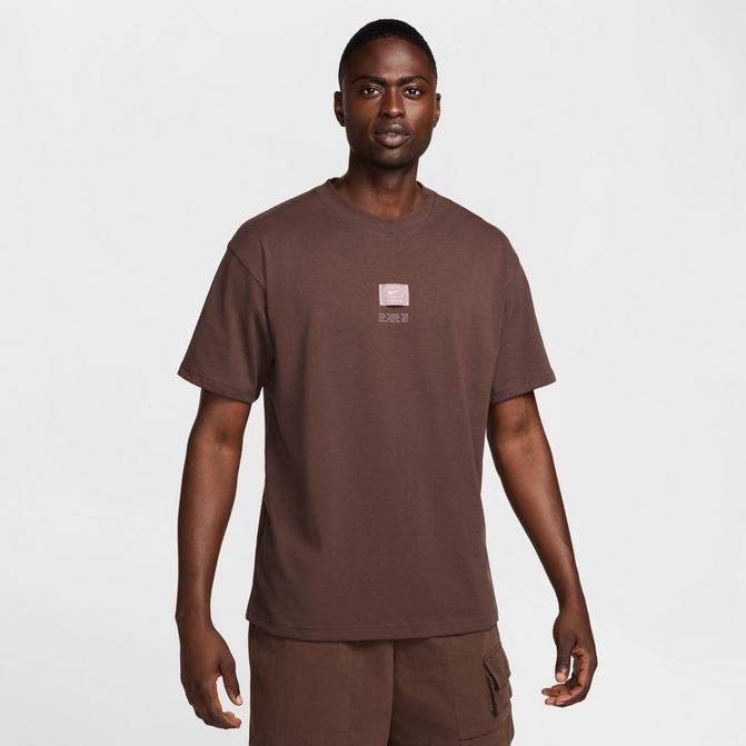 Men s Nike Sportswear Woven Label T Shirt Finish Line