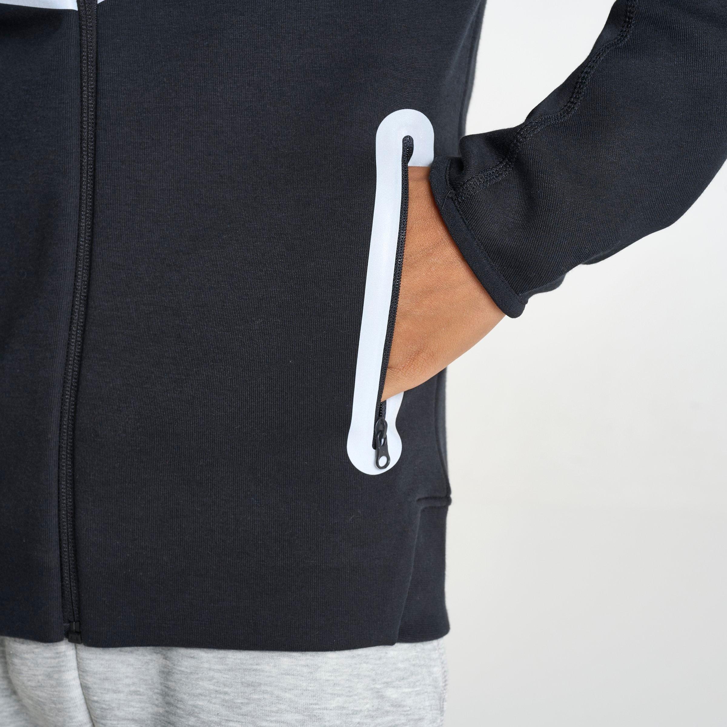 Nike tech fleece reflective shops