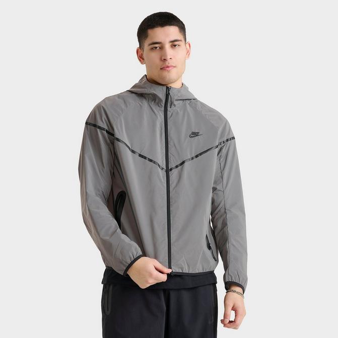 Nike windbreaker mens finish line on sale