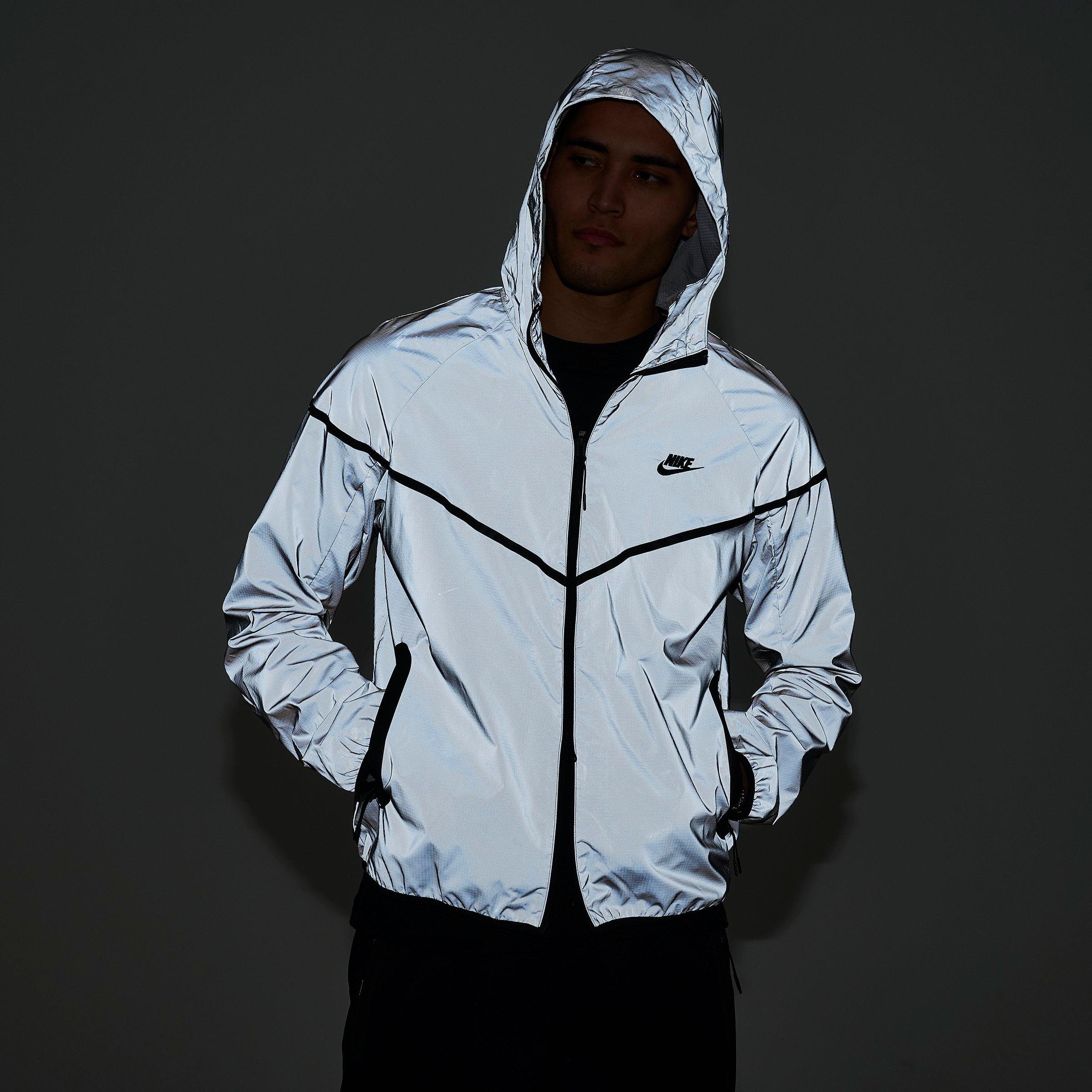 ナイキ テック メンズ ウーブン フラッシュ ジャケット Nike Men's Nike Tech Woven Flash Jacket | MainPlace Mall
