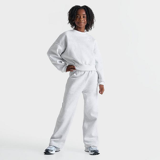 Girls' Nike Sportswear Club Fleece Boxy Crewneck Sweatshirt Girls' Nike Sportswear Club Fleece Boxy Crewneck Sweatshirt