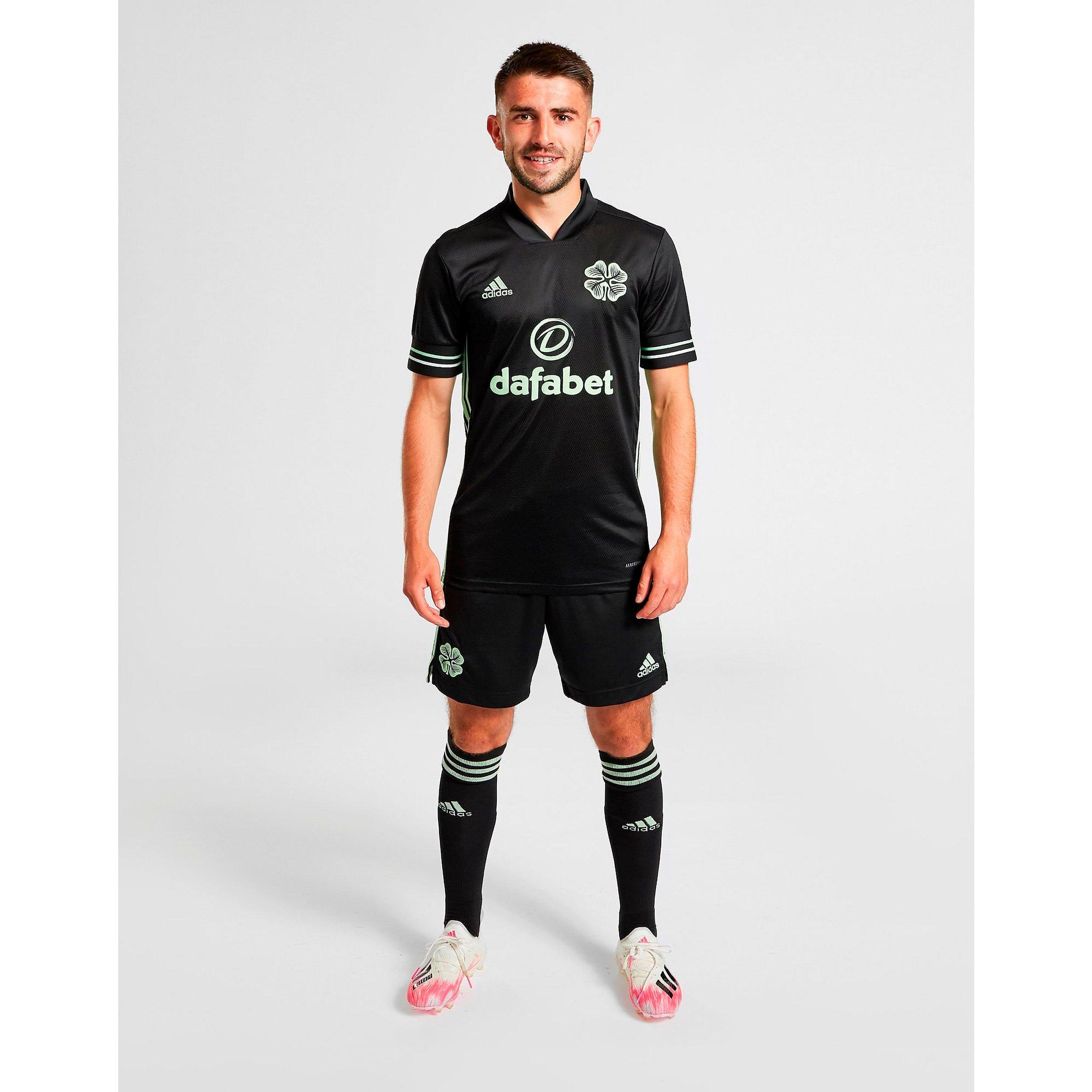 celtic pre match shirt