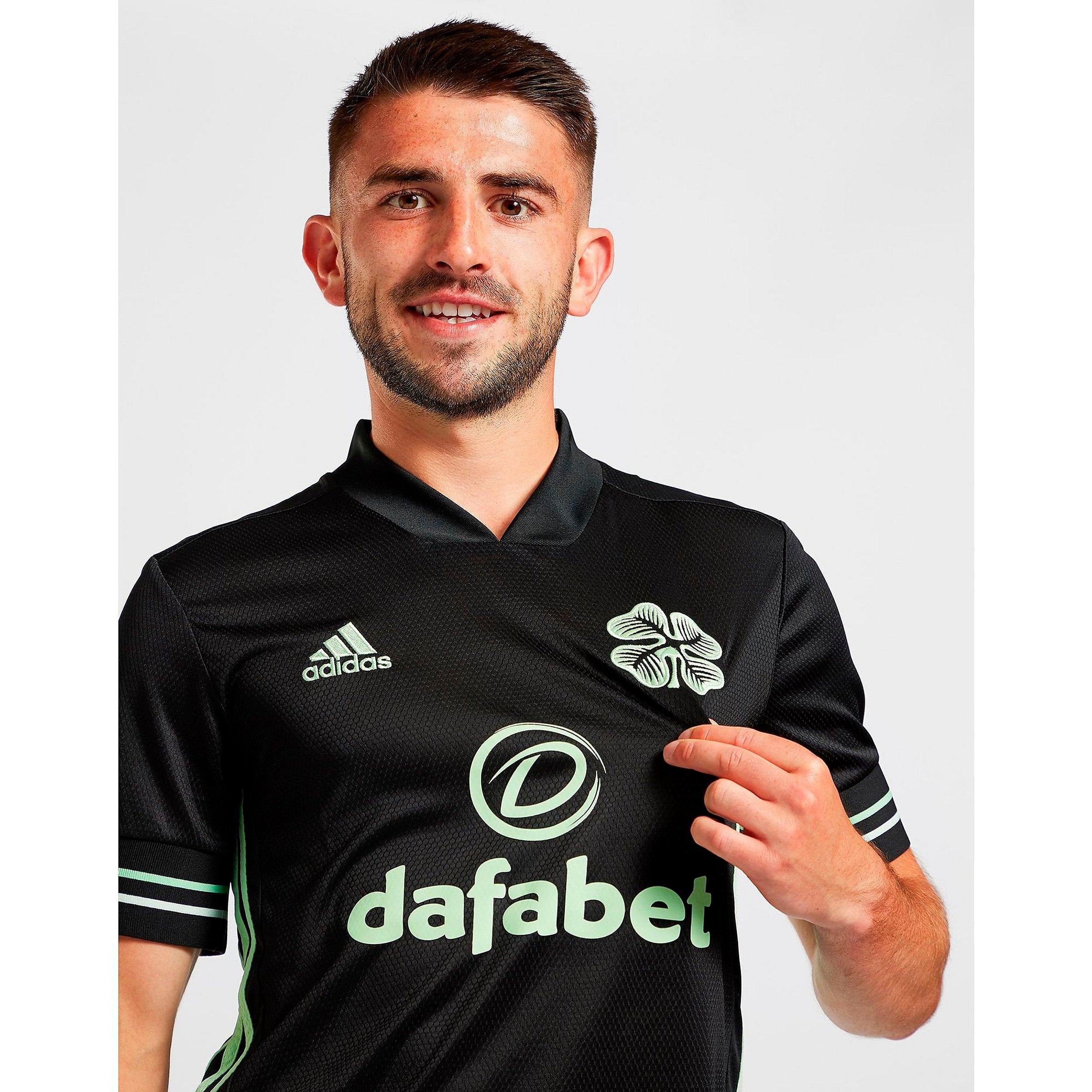 celtic pre match shirt