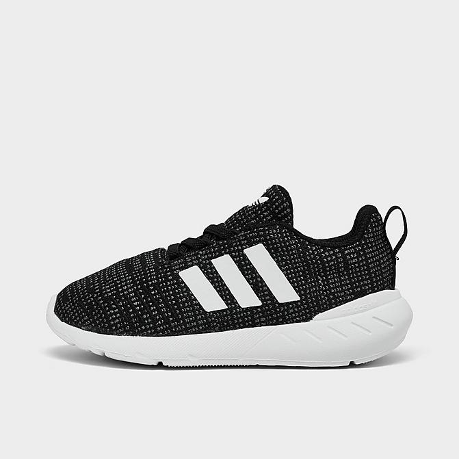 Right view of Kids' Toddler adidas Originals Swift Run 22 Casual Shoes in Core Black/Cloud White/Grey Five Click to zoom