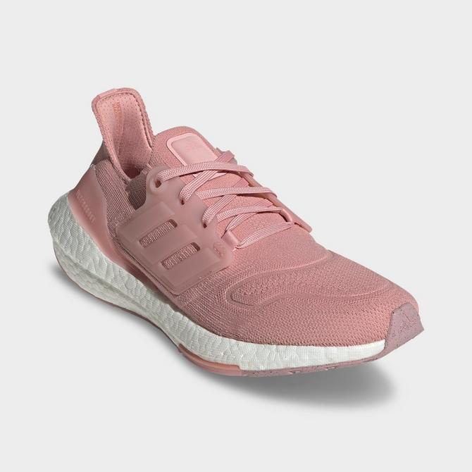 Finishline hotsell ultraboost 19