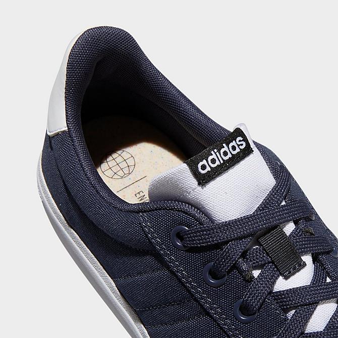 Front view of Men's adidas Vulc Raid3r Skateboarding Shoes in Shadow Navy/Shadow Navy/White Click to zoom