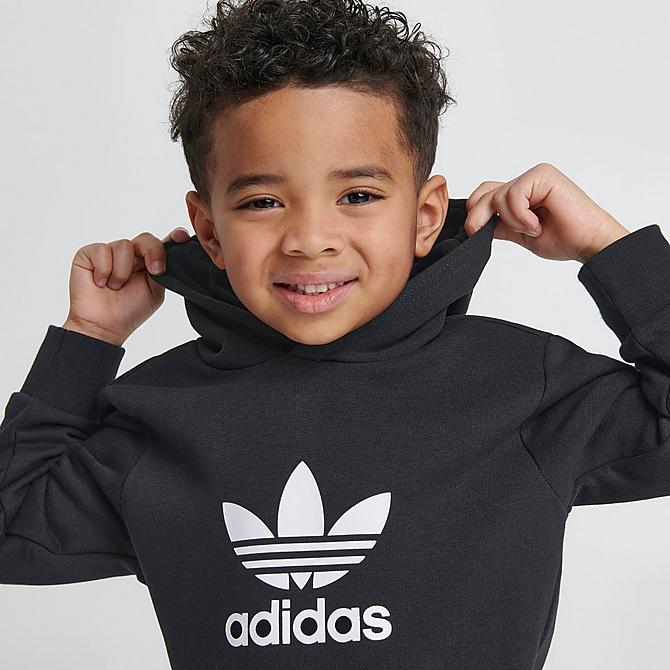 On Model 5 view of Infant and Kids' Toddler adidas Originals Trefoil Pullover Hoodie and Jogger Pants Set in Black/White Click to zoom