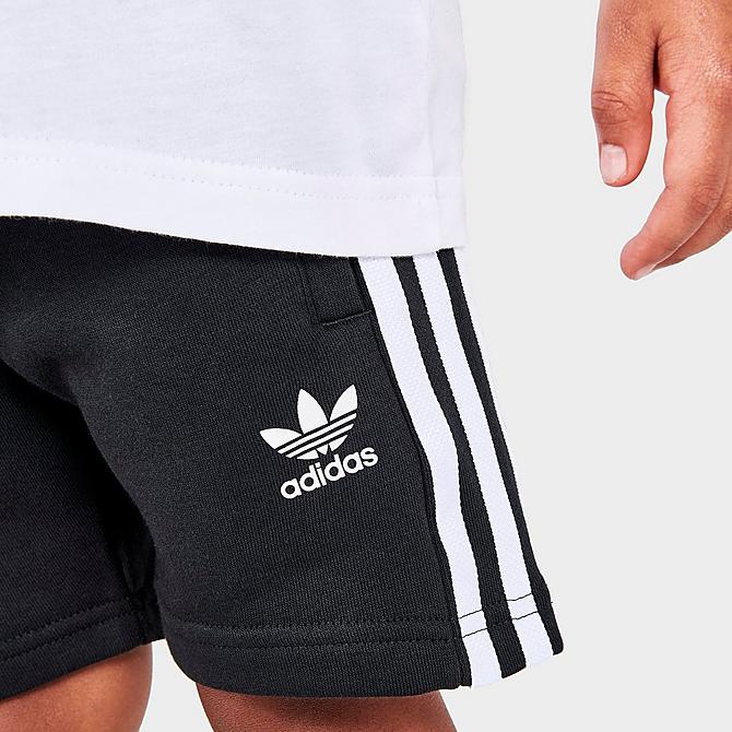 On Model 6 view of Boys' Little Kids' adidas Originals Adicolor T-Shirt and Shorts Set in White/Black Click to zoom