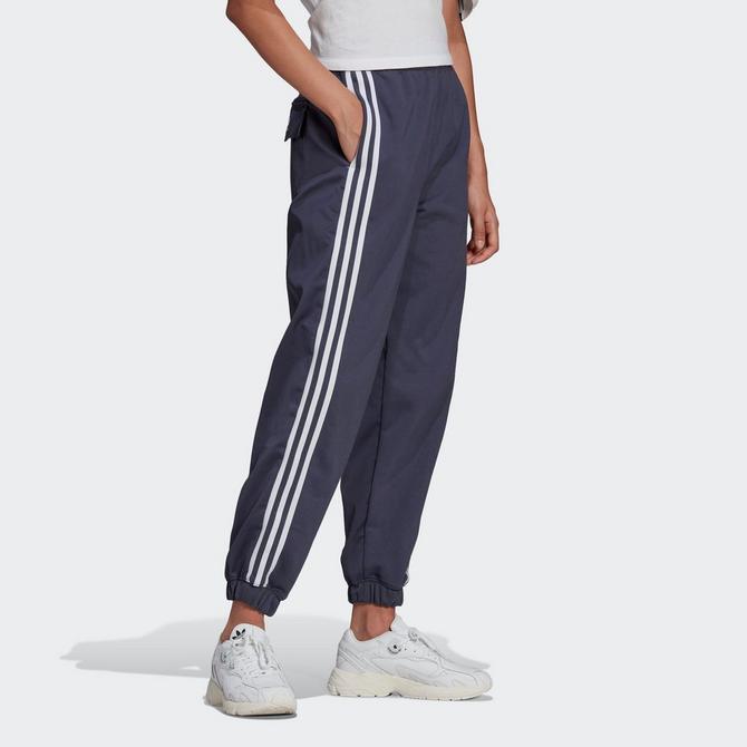 adicolor classics woven back cuff joggers