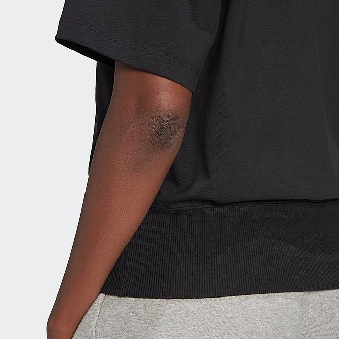 On Model 5 view of Women's adidas Originals Adicolor Oversize T-Shirt in Black Click to zoom
