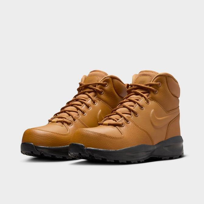 Nike manoa boots near me hotsell