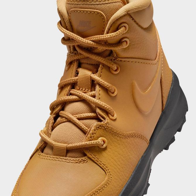 Nike manoa boots finish line online