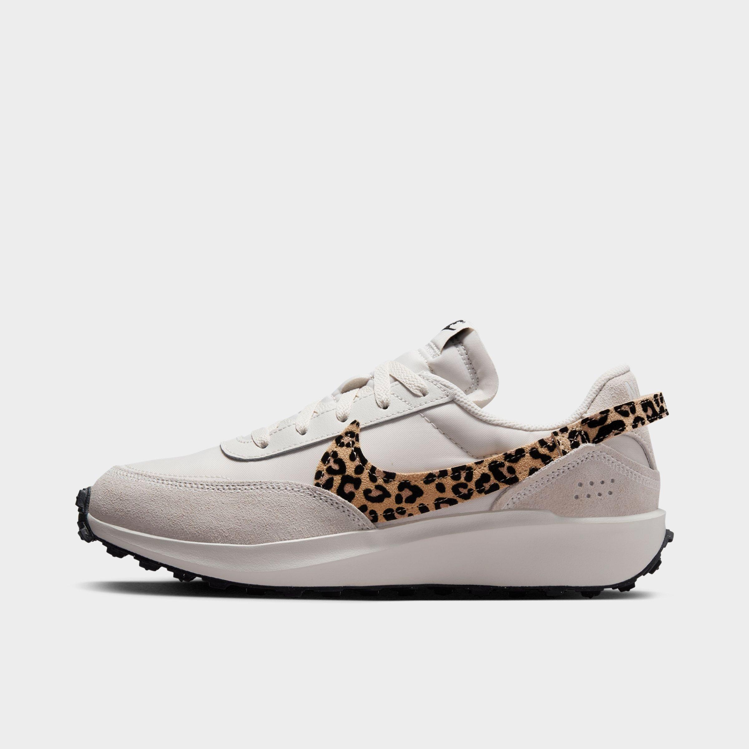 Women's Nike Waffle Debut Casual Shoes | Finish Line