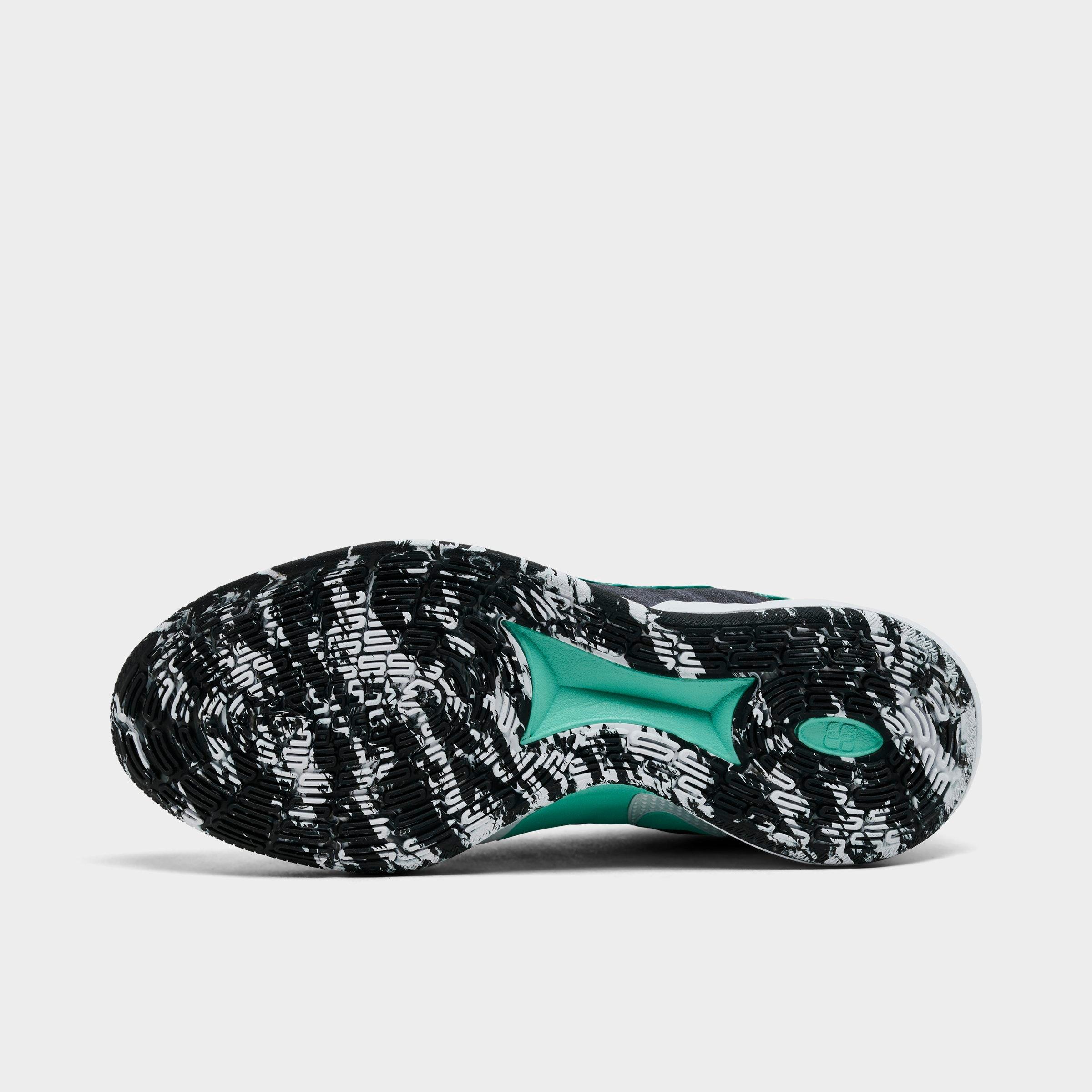 Nike Sabrina 3 Basketball Shoes | Finish Line