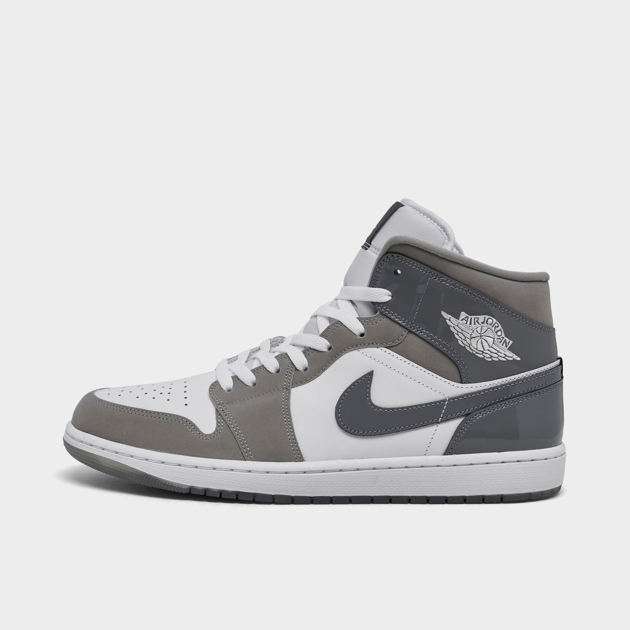 Amazon.com | NIKE Air Jordan 1 Mid Se Men's Shoes, White