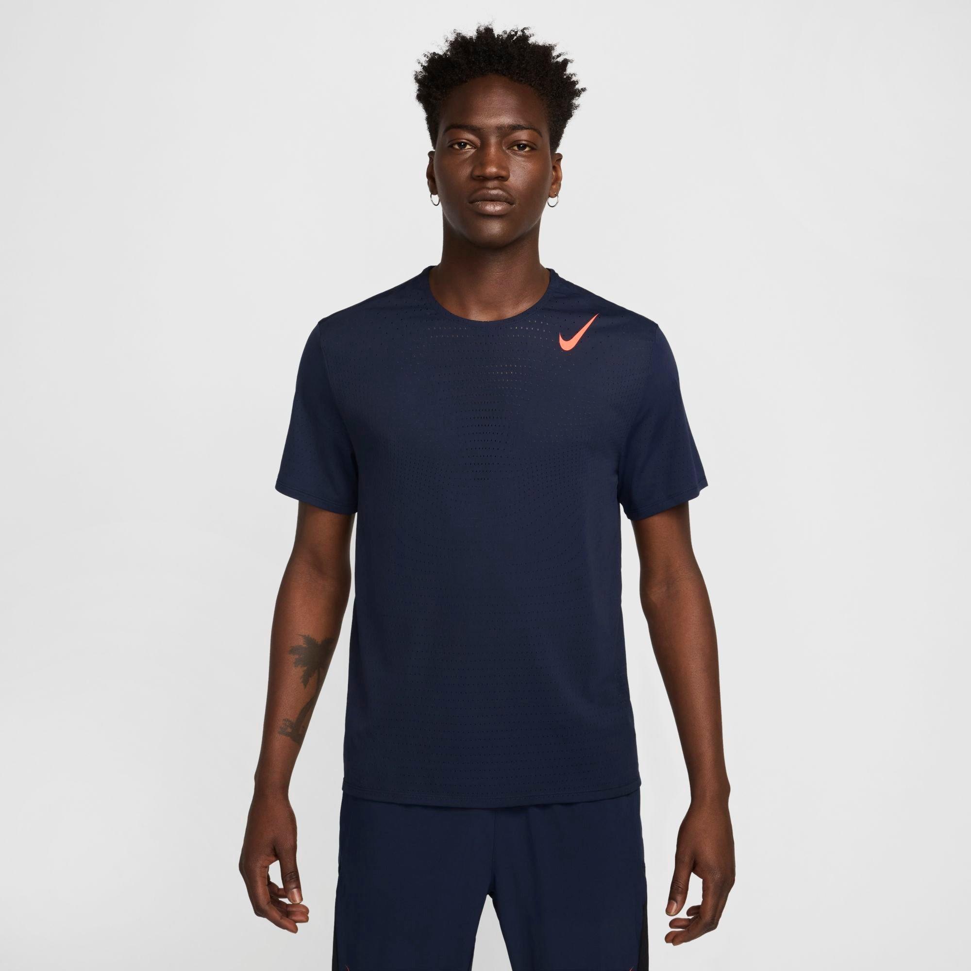 Tank top Nike AeroSwift - Top4Running.com