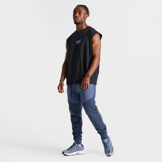 [angle] view of Men's Nike Victory Fitness Tank in Black Click to zoom