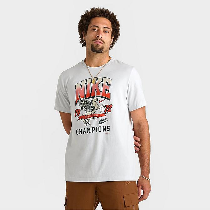 Men's Nike Sportswear Club Swoosh High Graphic T-Shirt Men's Nike Sportswear Club Swoosh High Graphic T-Shirt