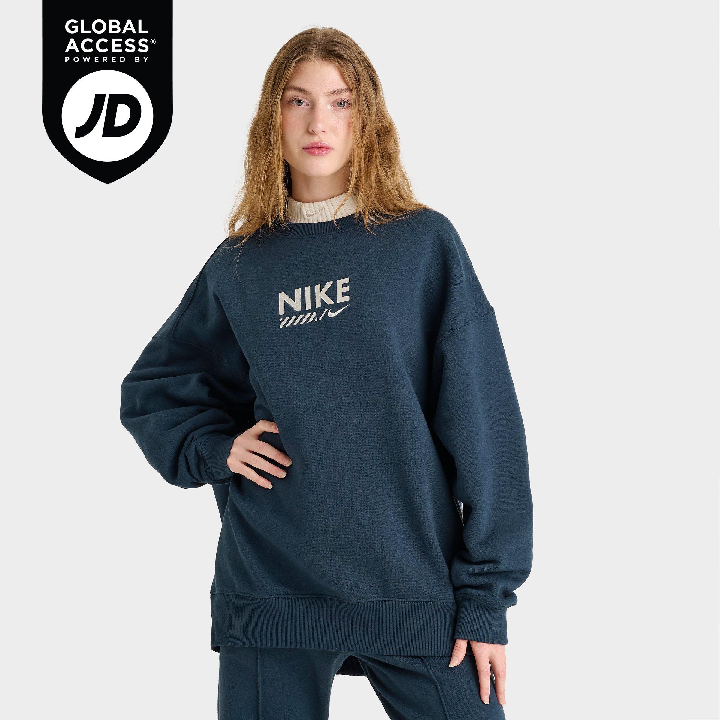 NIKE Women's Nike Sportswear Gym Life Oversized Fleece Crewneck