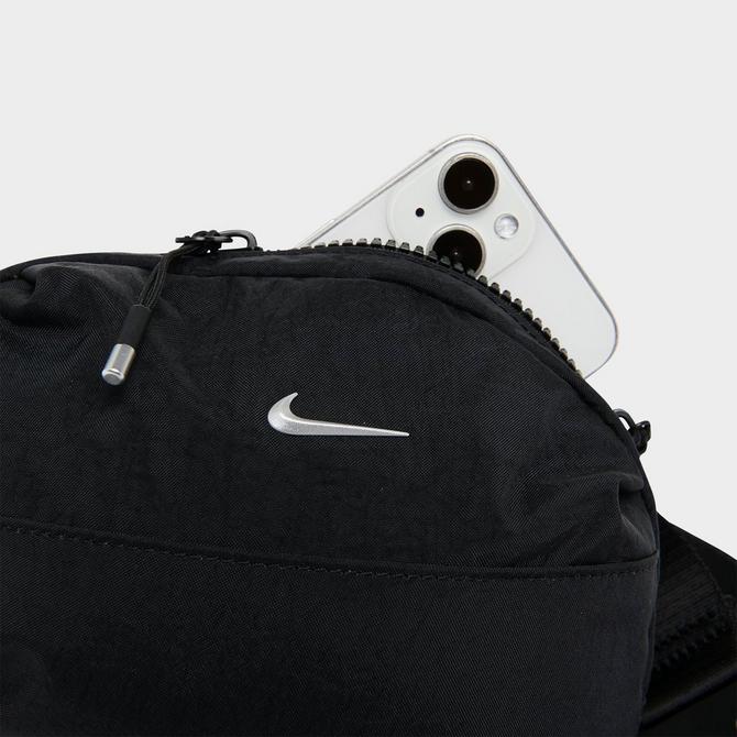 Nike Aura Crossbody Bag 2L Finish Line