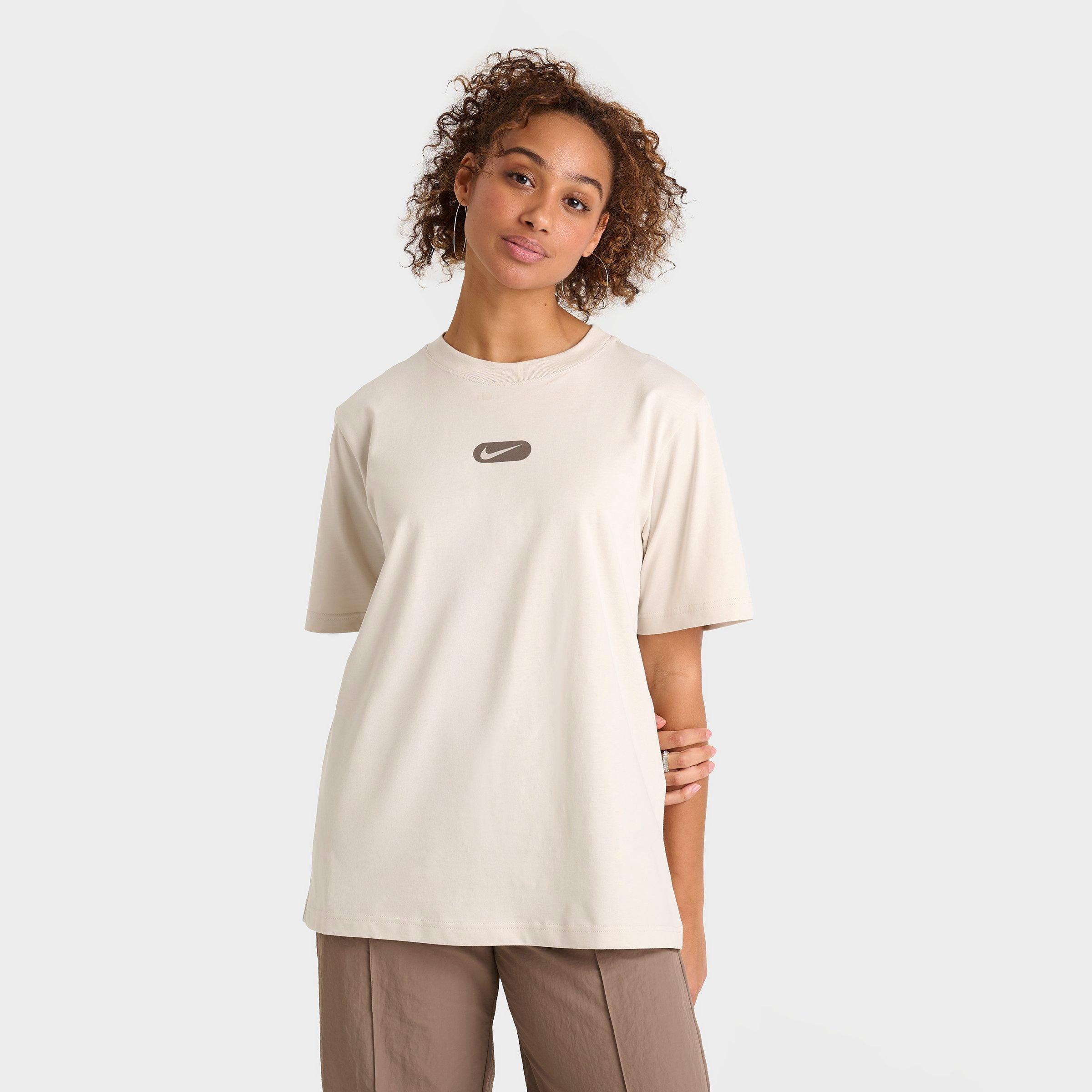 Women's Nike Sportswear Oversized Swoosh T-Shirt | Finish Line