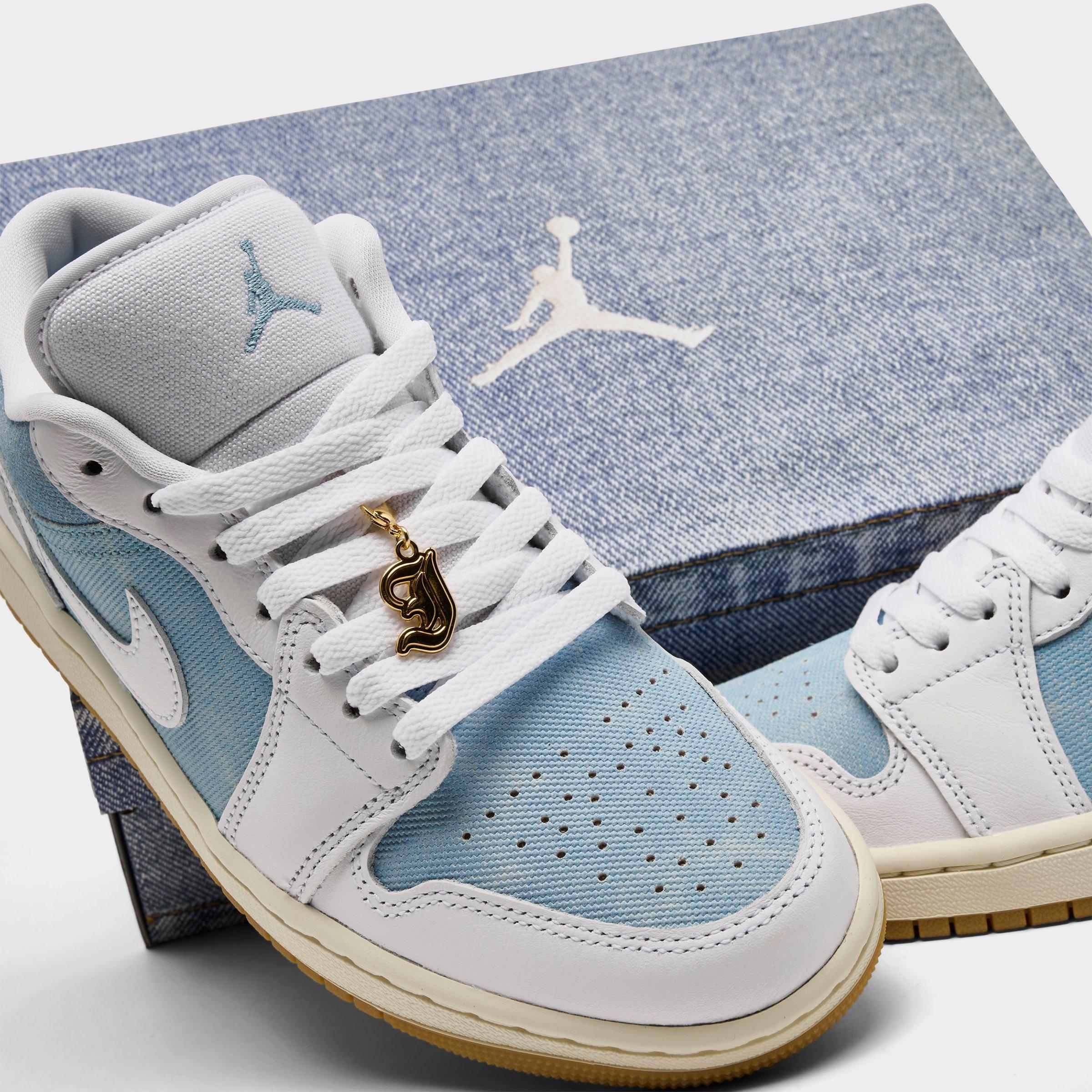 Women's Air Jordan 1 Low SE Casual Shoes