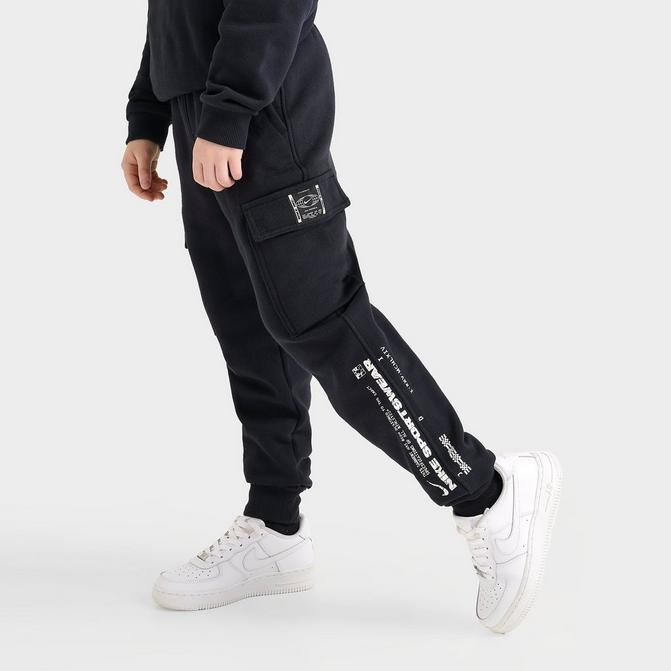 [angle] view of Kids' Nike Sportswear Club Fleece Cargo Jogger Pants in Black/White Click to zoom
