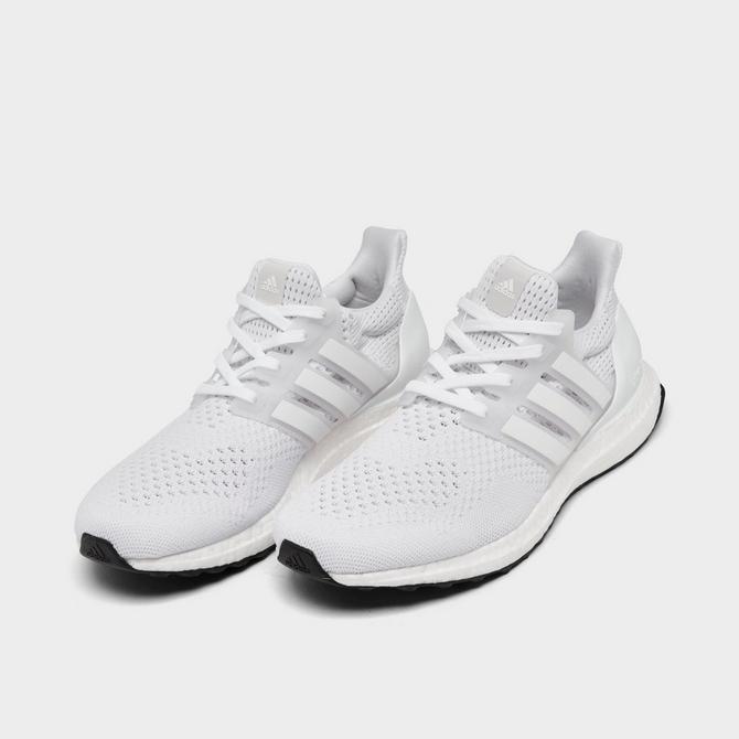 White ultra boost outlet womens size 9